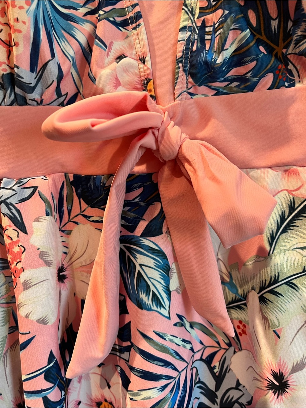 XL Women’s Pink Tropical Floral Tankini with Waist Tie - Picture 2 of 5